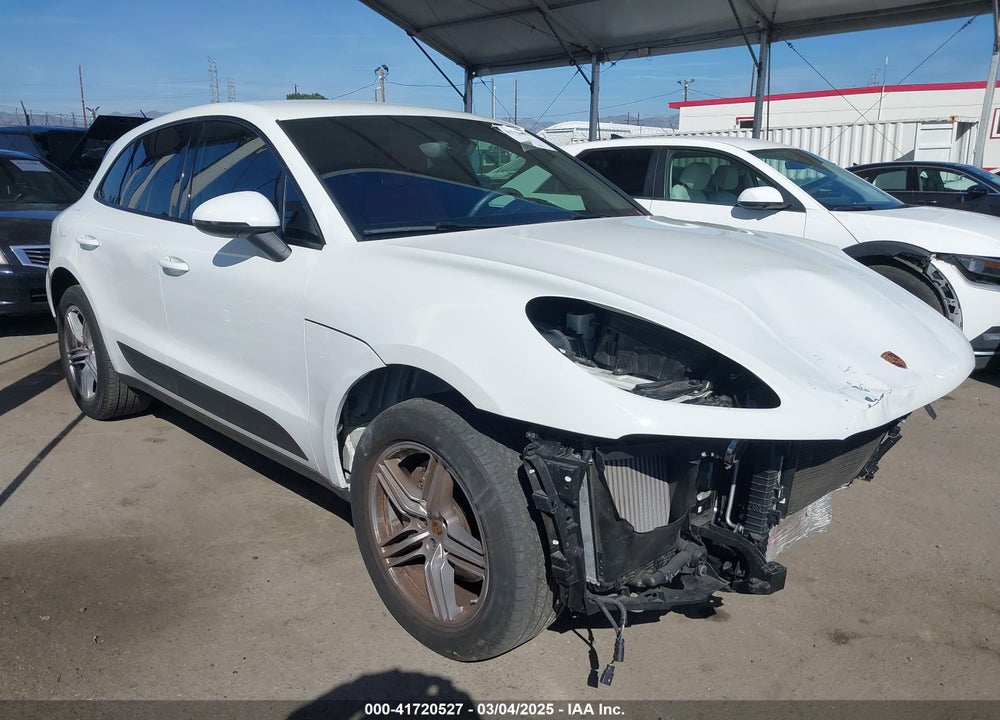 2015 PORSCHE MACAN VIN: WP1AB2A59FLB72666