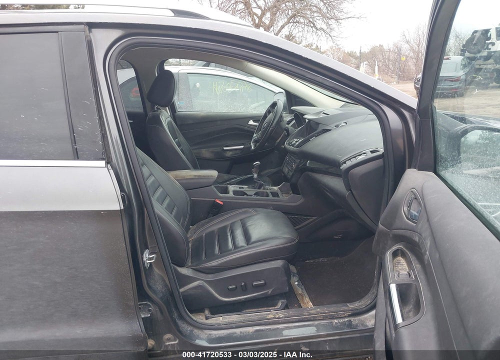 2017 FORD ESCAPE TITANIUM VIN: 1FMCU9J94HUD49939