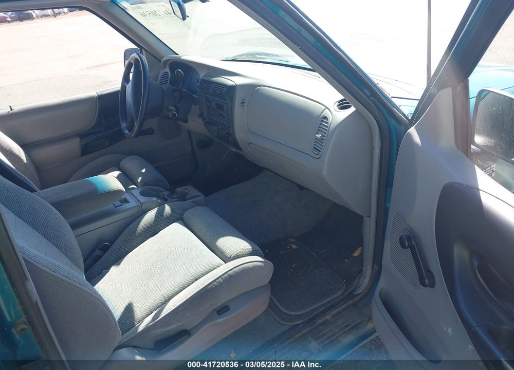 1996 FORD RANGER SUPER CAB VIN: 1FTCR14U8TPB06925