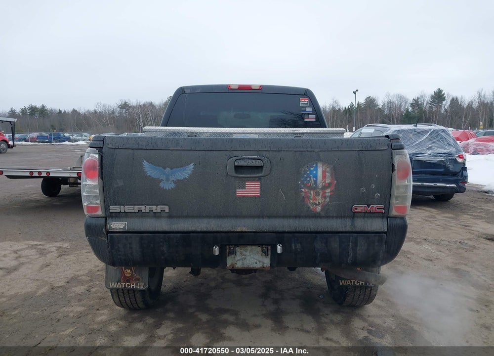 2006 GMC SIERRA 1500 VIN: 2GTEK13T061180637