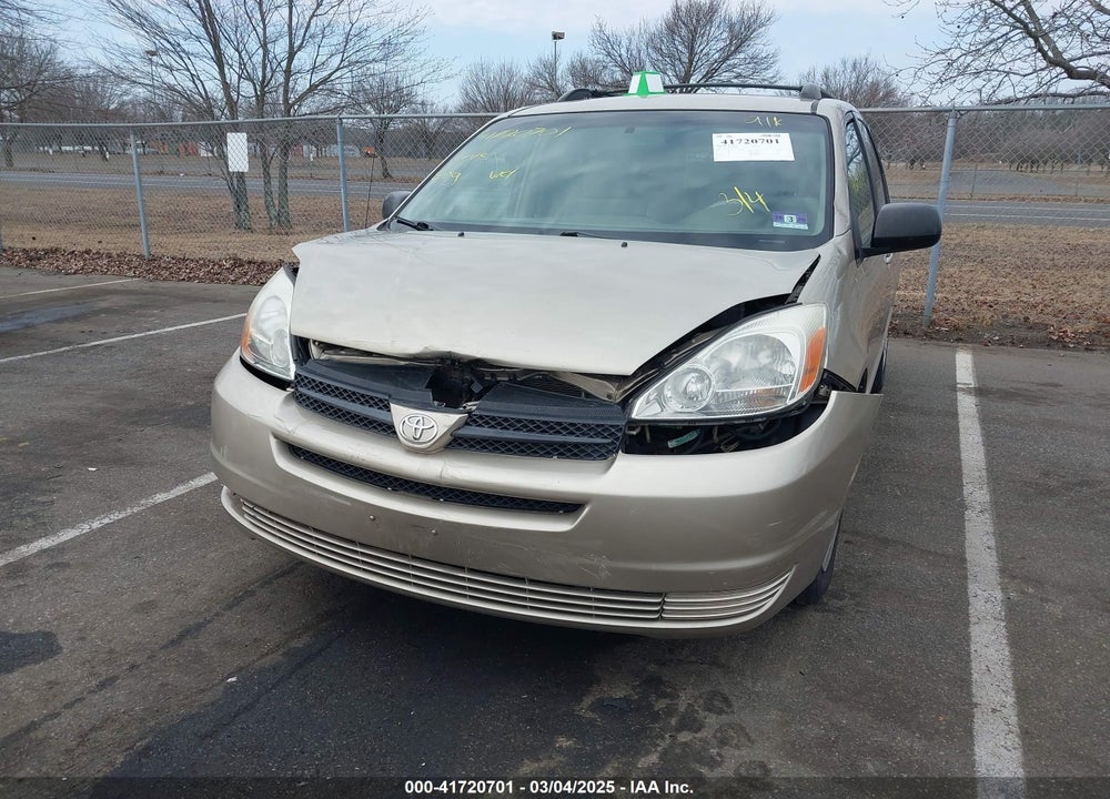 2004 TOYOTA SIENNA LE VIN: 5TDZA23C74S133430