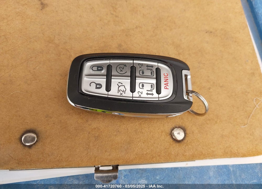 2023 CHRYSLER PACIFICA TOURING L VIN: 2C4RC1BG1PR629345