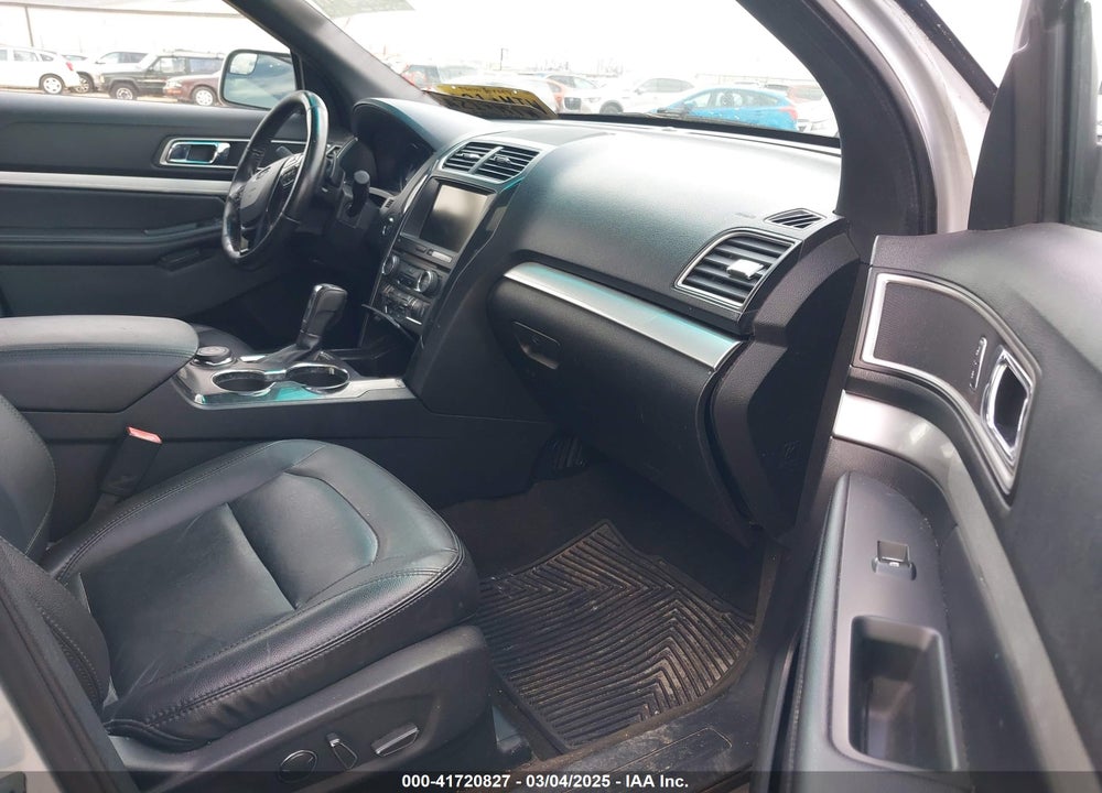 2016 FORD EXPLORER XLT VIN: 1FM5K8D88GGC53353
