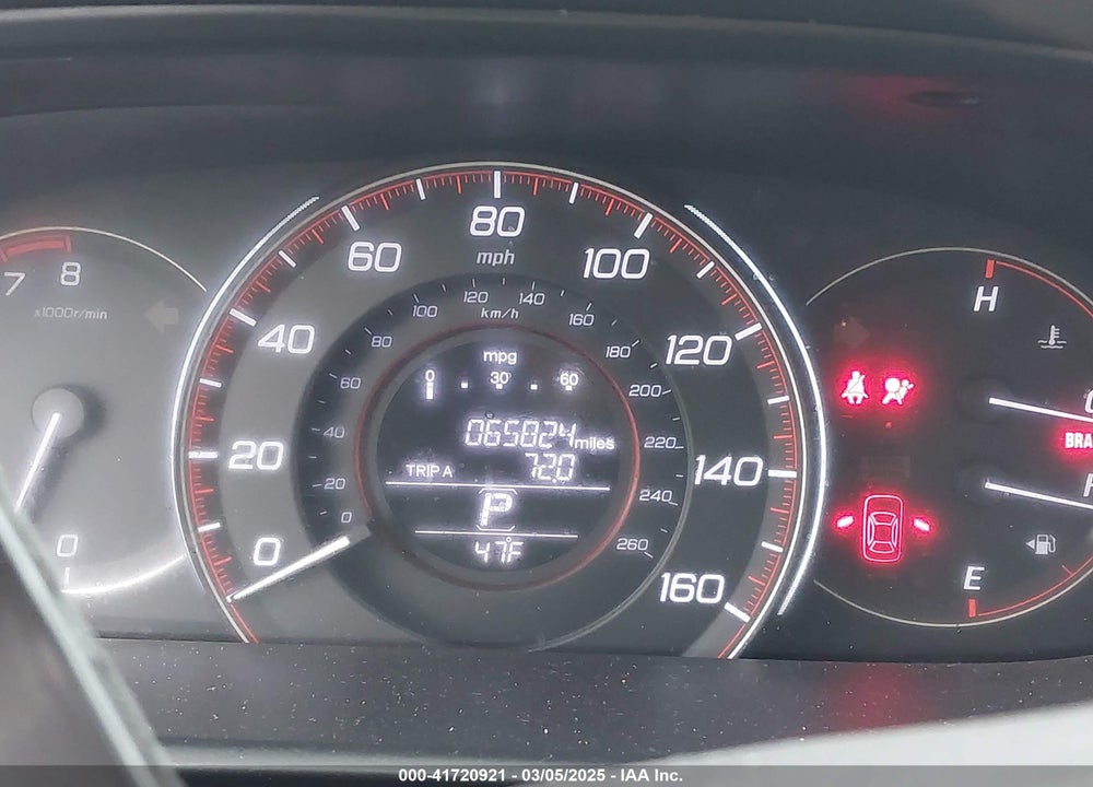2015 HONDA ACCORD VIN: 1HGCR2F59FA033732