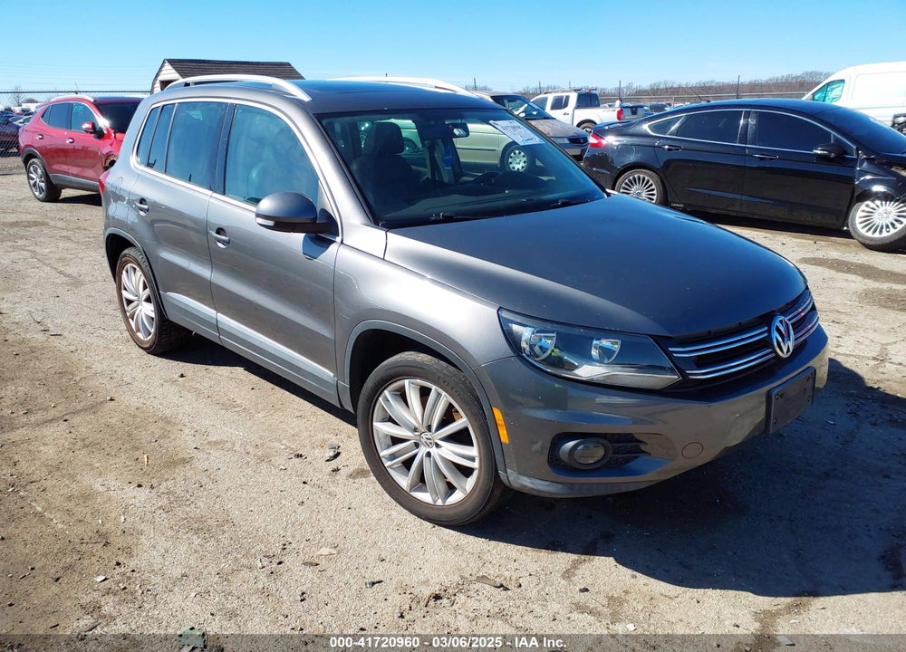 2012 VOLKSWAGEN TIGUAN SE VIN: WVGAV7AX4CW002275