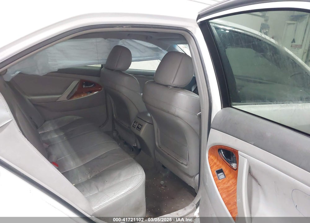 2011 TOYOTA CAMRY HYBRID VIN: 4T1BB3EK2BU136944