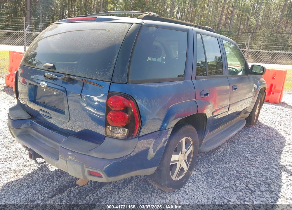 2005 CHEVROLET TRAILBLAZER VIN: 1GNDT13S352293357