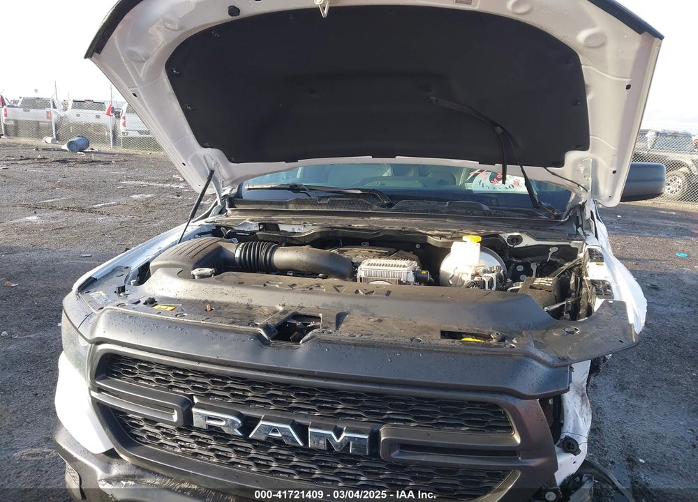 2024 RAM 1500 TRADESMAN 4X4 5'7 BOX VIN: 1C6SRFGT1RN148988
