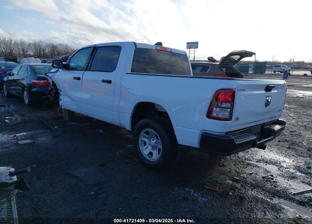 2024 RAM 1500 TRADESMAN 4X4 5'7 BOX VIN: 1C6SRFGT1RN148988