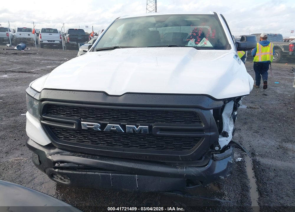 2024 RAM 1500 TRADESMAN 4X4 5'7 BOX VIN: 1C6SRFGT1RN148988
