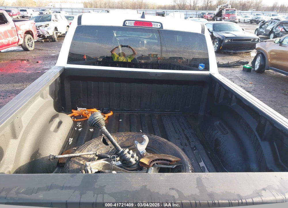 2024 RAM 1500 TRADESMAN 4X4 5'7 BOX VIN: 1C6SRFGT1RN148988