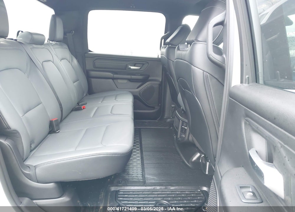 2024 RAM 1500 TRADESMAN 4X4 5'7 BOX VIN: 1C6SRFGT1RN148988