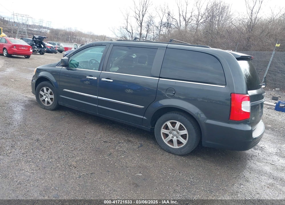 2011 CHRYSLER TOWN & COUNTRY VIN: 2A4RR5DG8BR681397