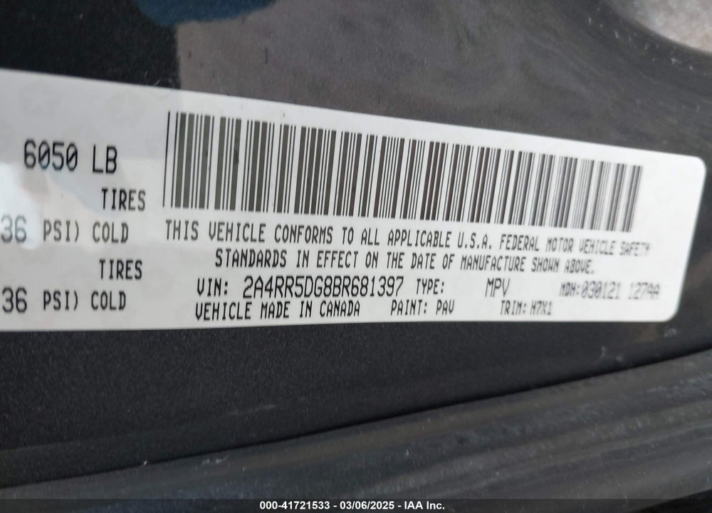 2011 CHRYSLER TOWN & COUNTRY VIN: 2A4RR5DG8BR681397