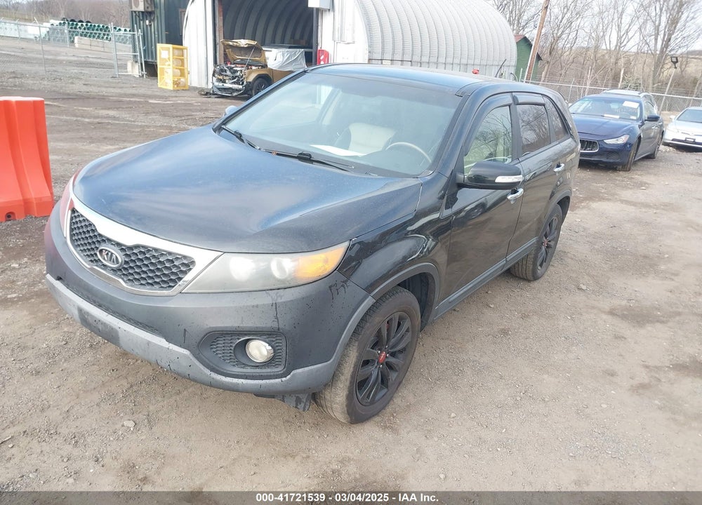 2011 KIA SORENTO EX V6 VIN: 5XYKU4A22BG024592