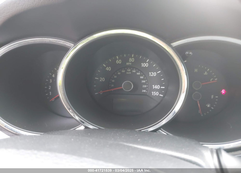 2011 KIA SORENTO EX V6 VIN: 5XYKU4A22BG024592