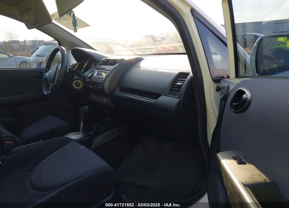 2007 HONDA FIT SPORT VIN: JHMGD38687S042250