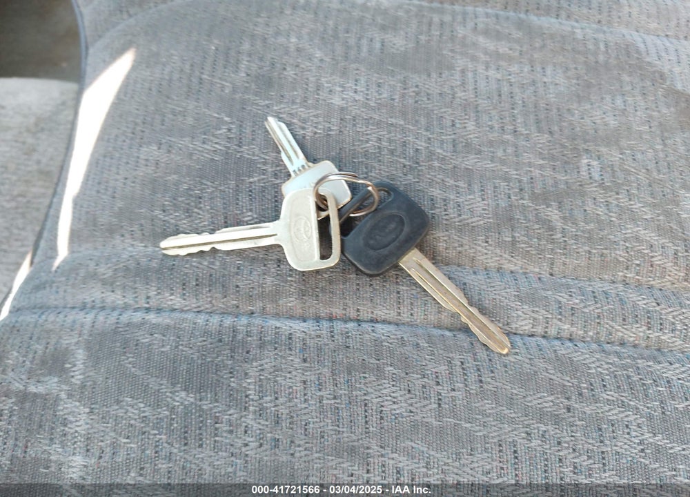 1998 TOYOTA TACOMA VIN: 4TANL42N2WZ022014