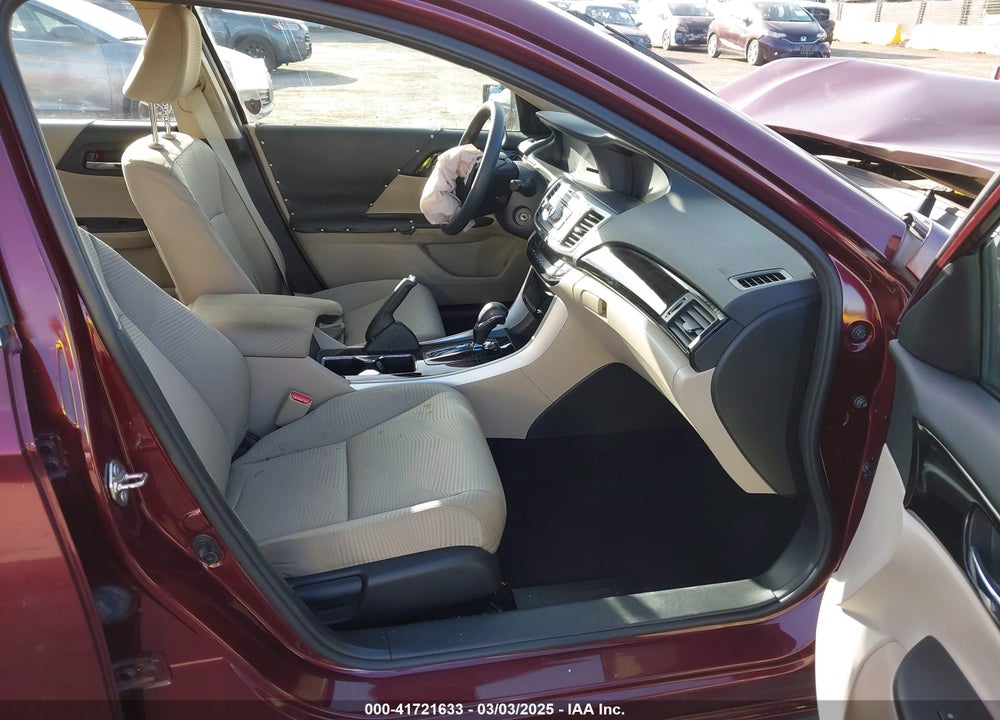 2016 HONDA ACCORD VIN: 1HGCR2F37GA201657