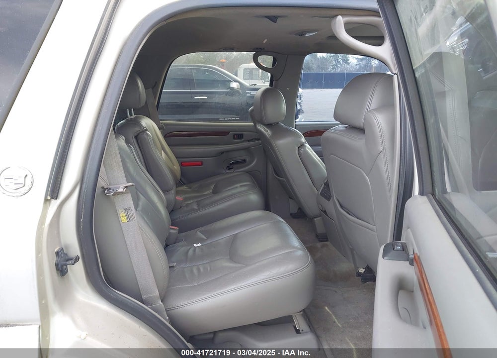 2004 CADILLAC ESCALADE STANDARD VIN: 1GYEK63N64R125770