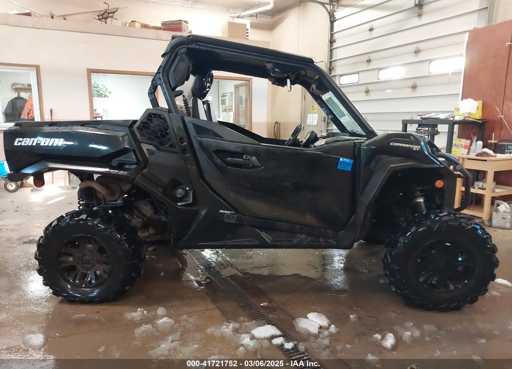 2023 CAN-AM COMMANDER XT 1000R/XT-P 1000R VIN: 3JBAKAX41PE004043