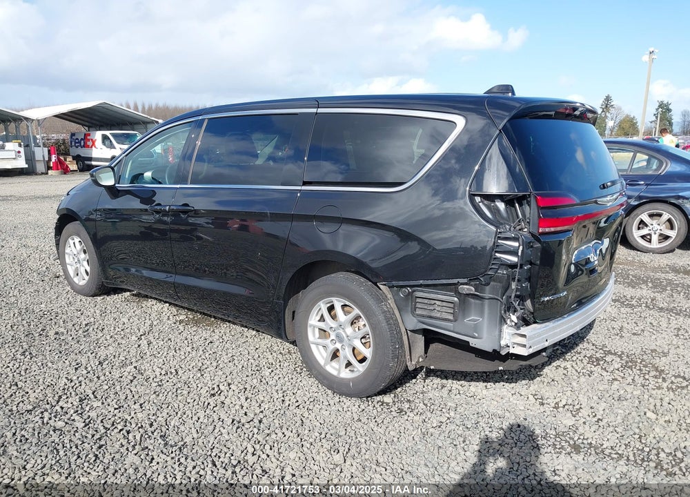 2023 CHRYSLER PACIFICA TOURING L VIN: 2C4RC1BG3PR552655