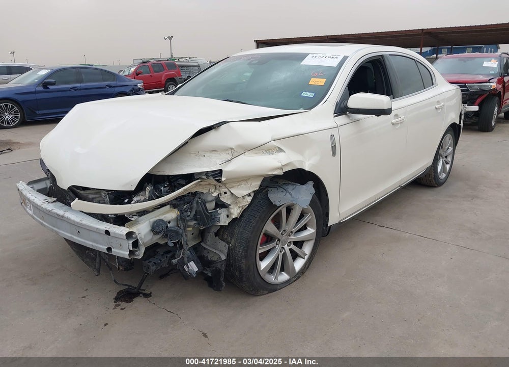 2009 LINCOLN MKS VIN: 1LNHM93R69G606117