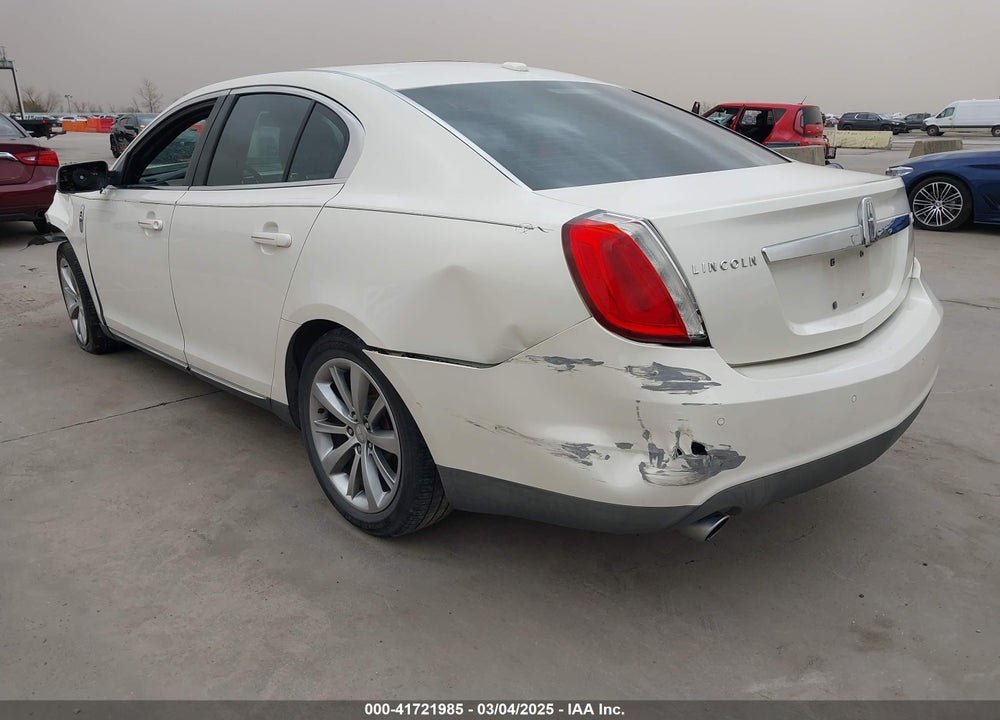 2009 LINCOLN MKS VIN: 1LNHM93R69G606117