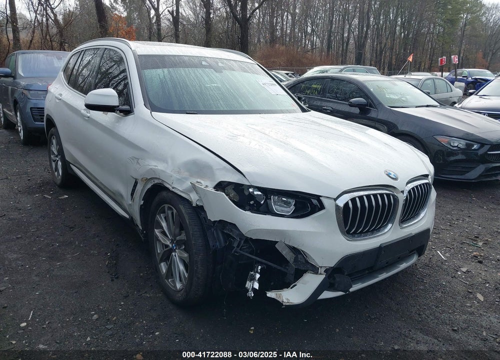 2018 BMW X3 VIN: 5UXTR9C58JLD69043