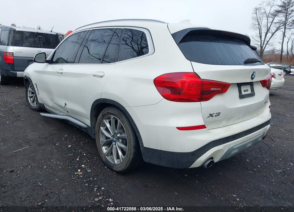 2018 BMW X3 VIN: 5UXTR9C58JLD69043