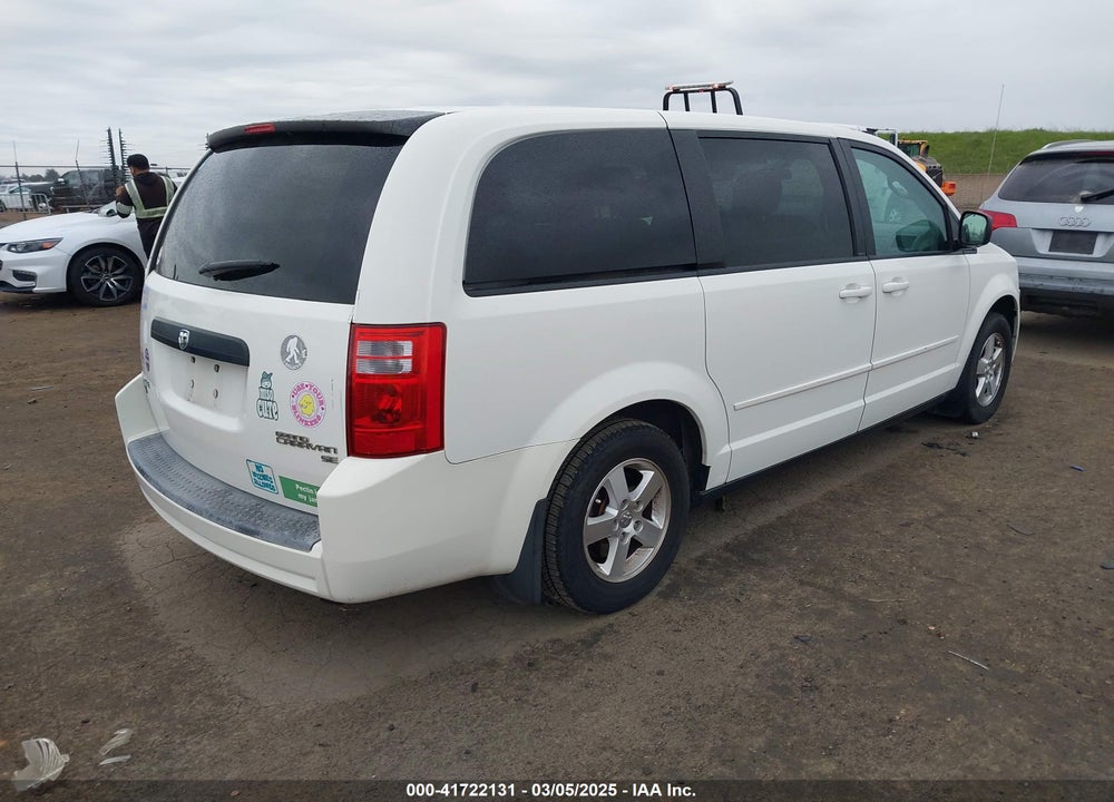 2009 DODGE GRAND CARAVAN VIN: 2D8HN44E09R612852