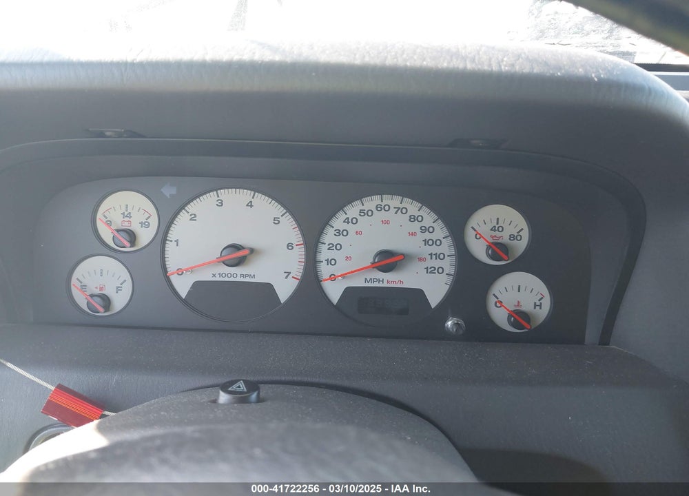 2001 JEEP GRAND CHEROKEE VIN: 1J4GW58N11C650606