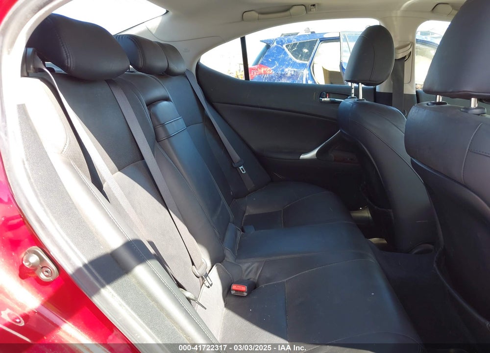 2008 LEXUS IS 250 VIN: JTHBK262082059975