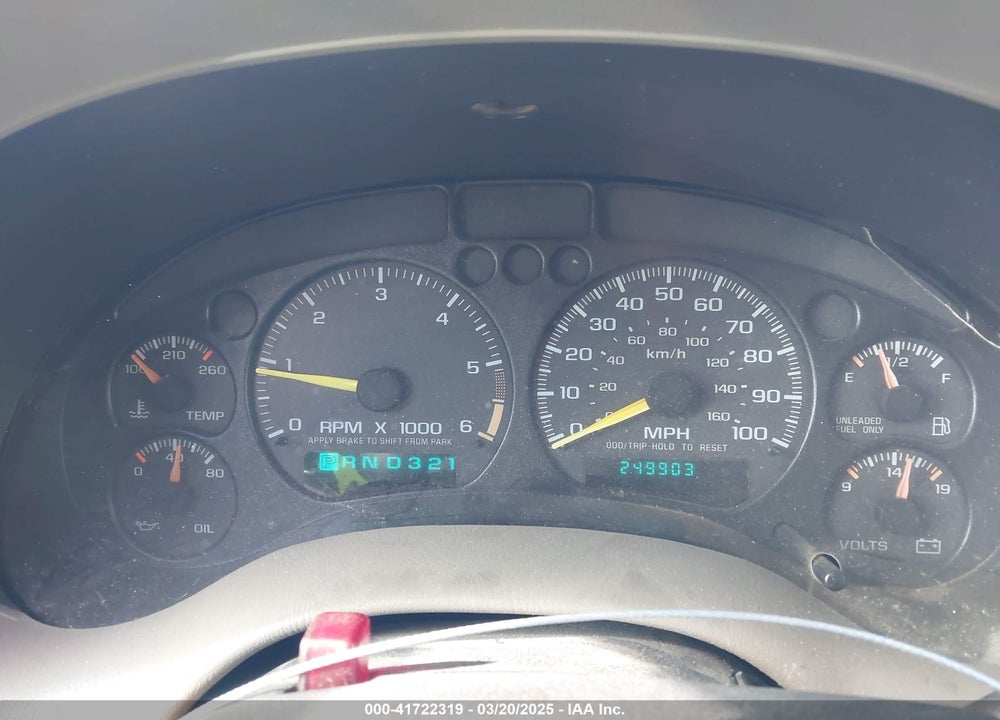 1998 CHEVROLET S-10 LS VIN: 1GCCT19W2W8180691