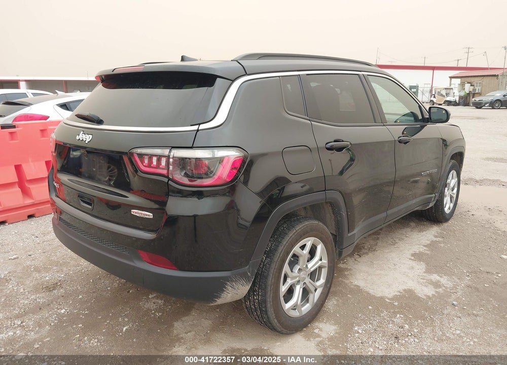 2024 JEEP COMPASS LATITUDE 4X4 VIN: 3C4NJDBN1RT109344