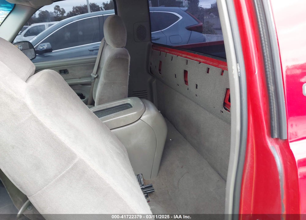 2000 CHEVROLET SILVERADO 1500 LS VIN: 1GCEC14W2YZ356586