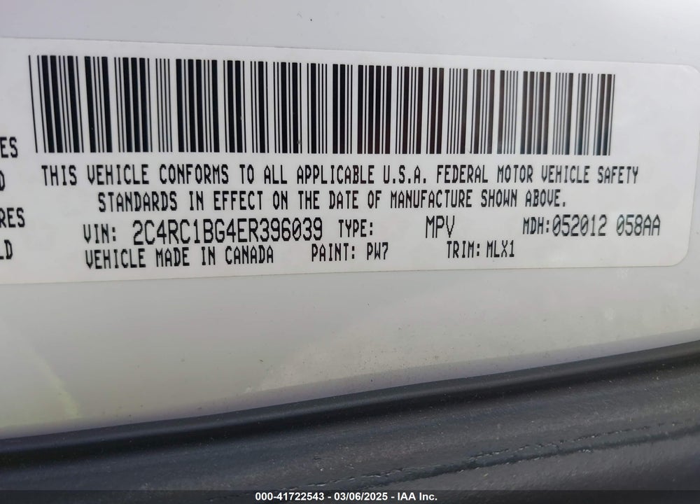 2014 CHRYSLER TOWN & COUNTRY VIN: 2C4RC1BG4ER396039
