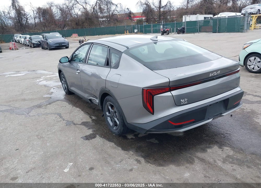 2025 KIA K4 VIN: 3KPFT4DE0SE013825
