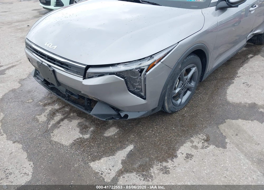 2025 KIA K4 VIN: 3KPFT4DE0SE013825