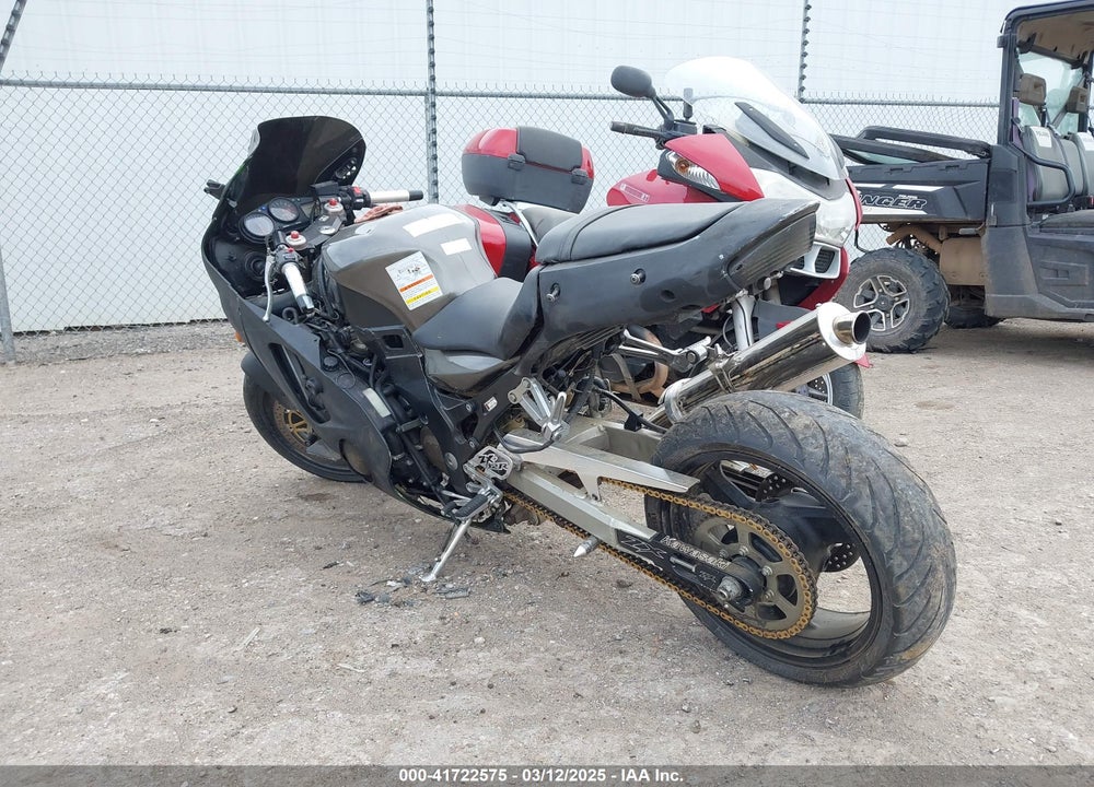 2000 KAWASAKI ZX1200 A1 VIN: JKAZX9A15YA003409