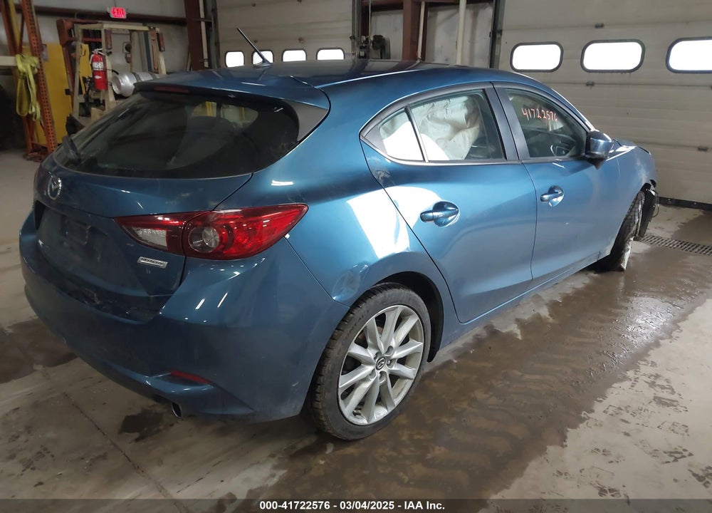 2017 MAZDA MAZDA3 VIN: JM1BN1L76H1112249