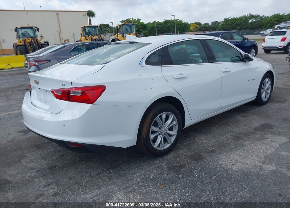 2025 CHEVROLET MALIBU VIN: 1G1ZD5ST2SF155433