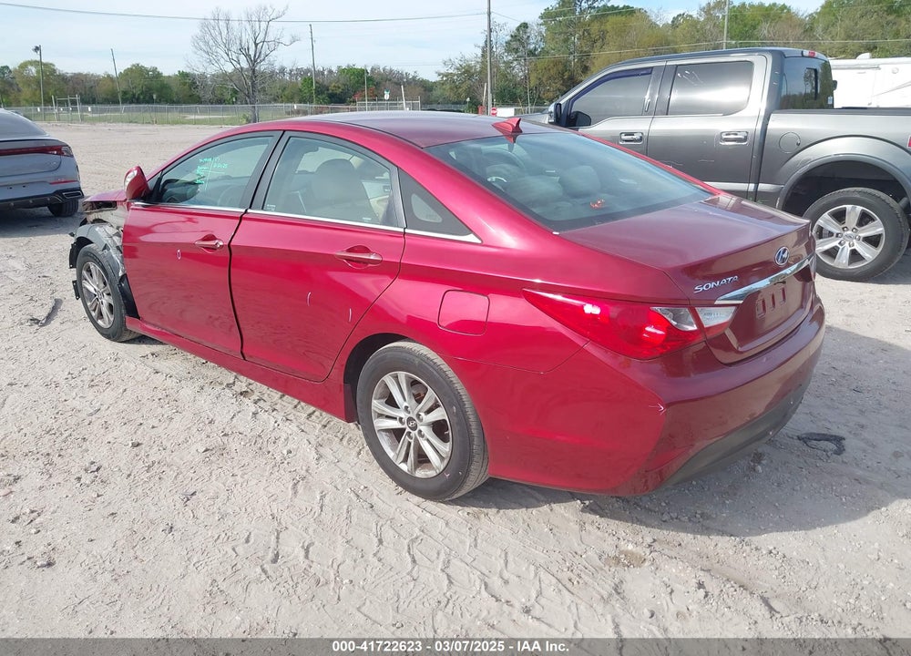 2014 HYUNDAI SONATA VIN: 5NPEB4AC2EH853395