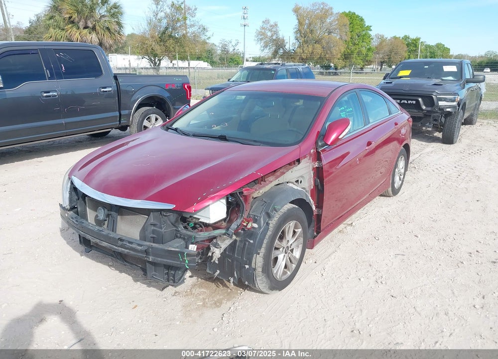 2014 HYUNDAI SONATA VIN: 5NPEB4AC2EH853395