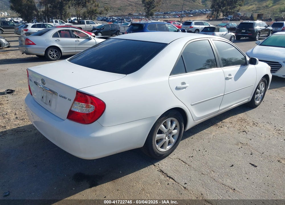 2003 TOYOTA CAMRY XLE VIN: JTDBE32K630176064