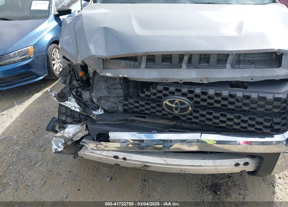 2019 TOYOTA TUNDRA SR5 5.7L V8 VIN: 5TFEY5F16KX247691