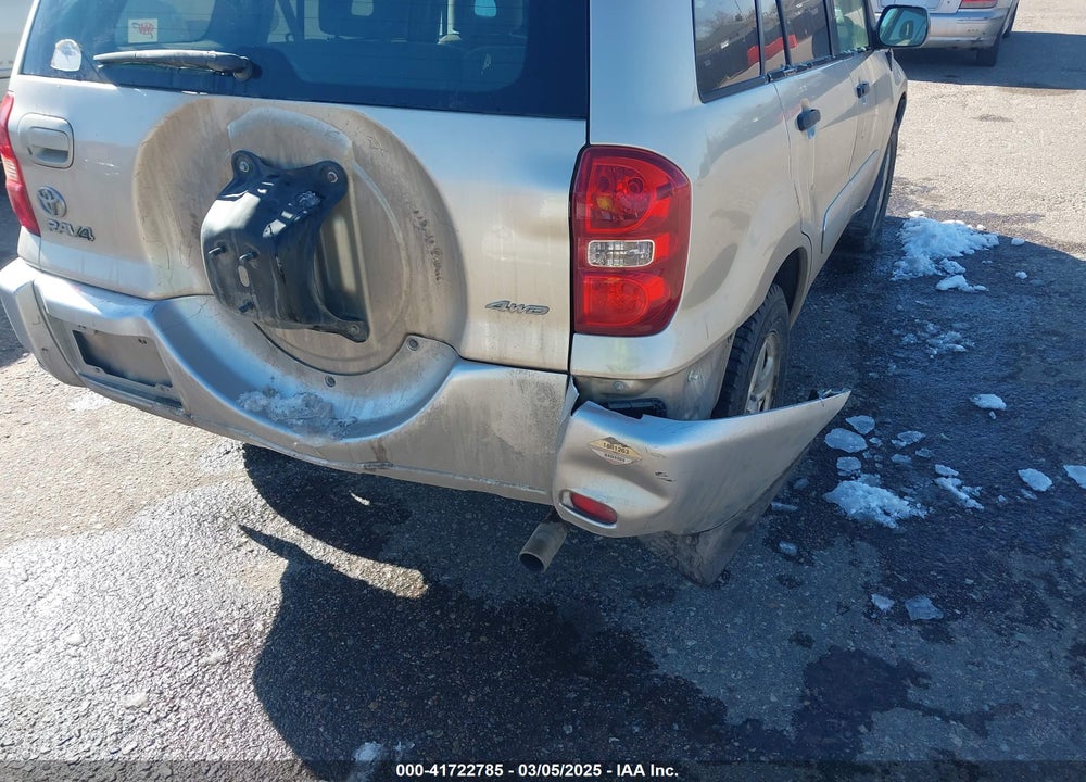 2005 TOYOTA RAV4 VIN: JTEHD20V850044393
