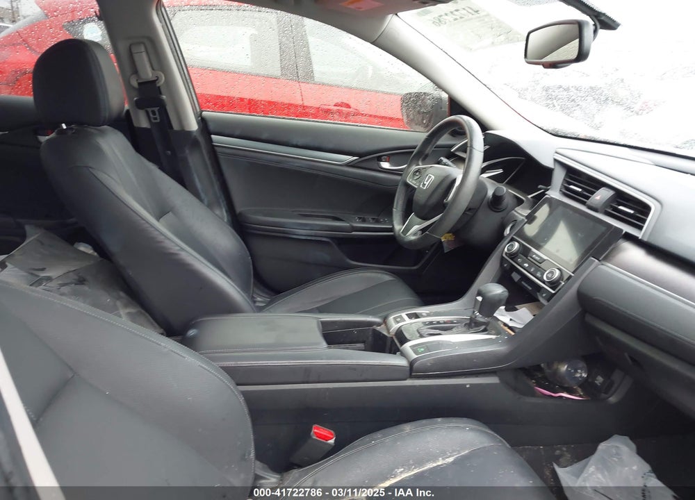 2018 HONDA CIVIC EX-L VIN: JHMFC1F77JX004338