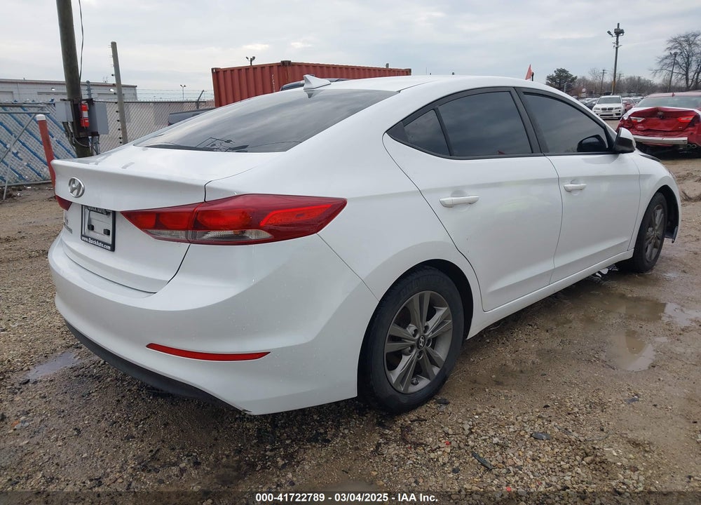 2018 HYUNDAI ELANTRA SEL VIN: 5NPD84LF9JH294326