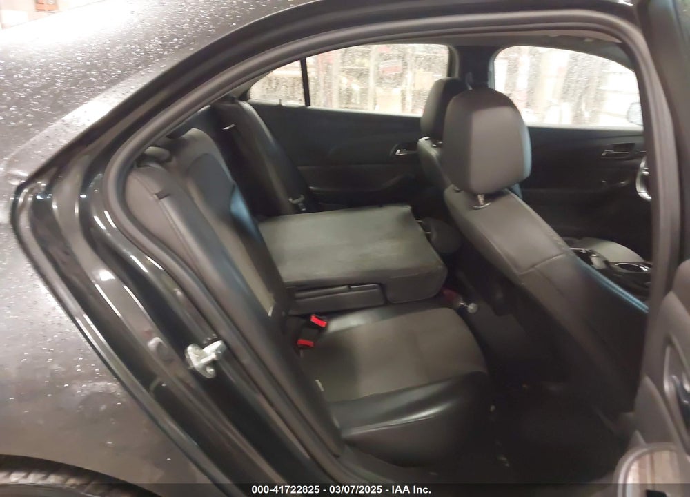 2015 CHEVROLET MALIBU VIN: 1G11D5SL2FF180478